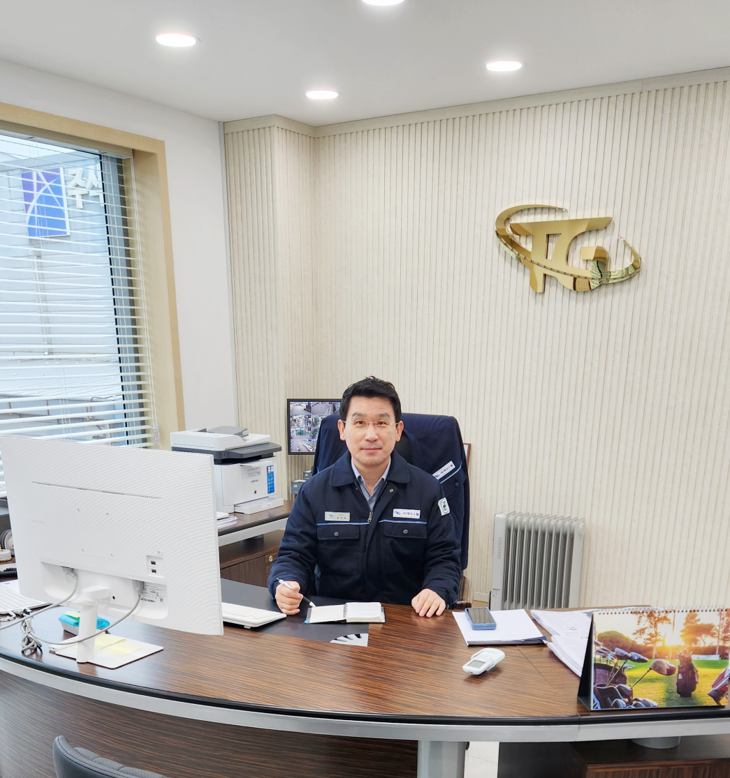 (주)제니스오토텍 대표이사 윤재육
